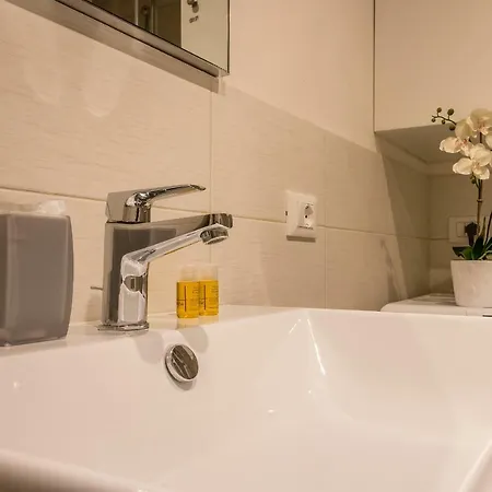 라모 델레 모셰테 *